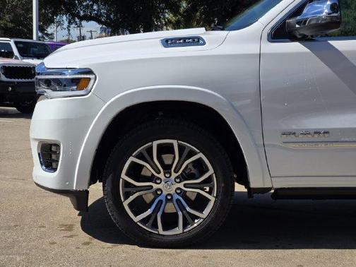 Bright White 2027 RAM 1500 ST