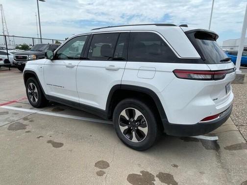 2023 Jeep Grand Cherokee 4xe Base