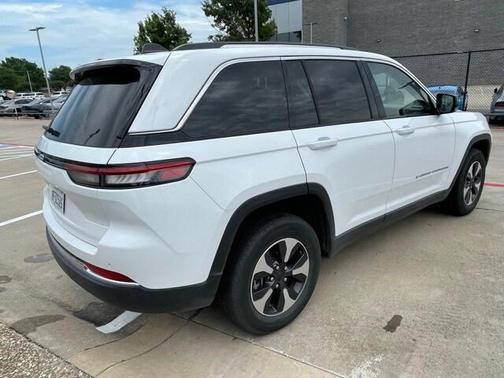 2023 Jeep Grand Cherokee 4xe Base