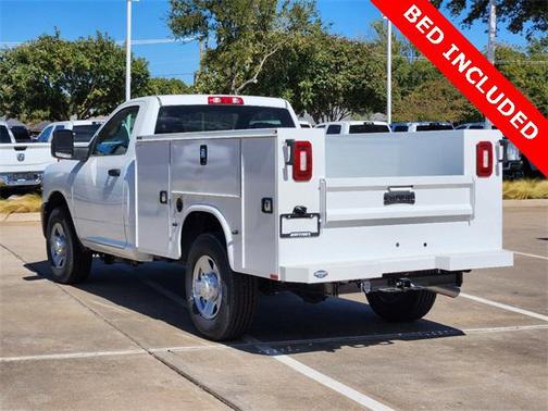 2024 RAM 2500 Tradesman Regular Cab 4x2 8' Box