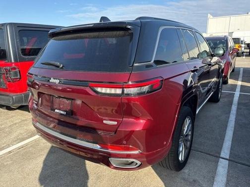 2025 Jeep Grand Cherokee Summit