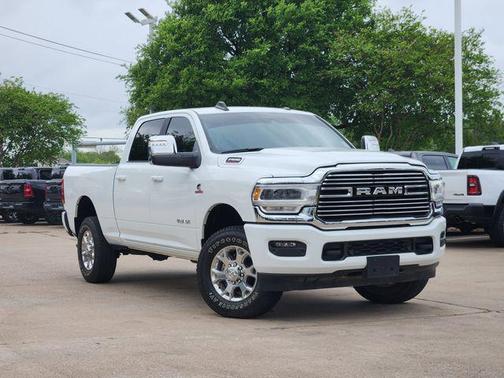 2024 RAM 2500 Laramie Crew Cab 4x4 6'4' Box