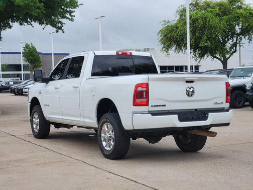 2024 RAM 2500 Laramie Crew Cab 4x4 6'4' Box