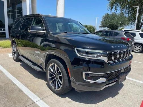 2022 Jeep Wagoneer Series II 4x2