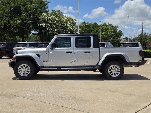 2023 Jeep Gladiator Sport S