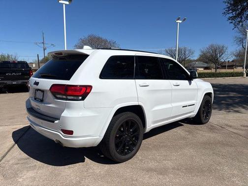 2018 Jeep Grand Cherokee Laredo E
