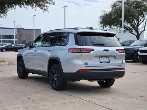 2024 Jeep Grand Cherokee L Altitude