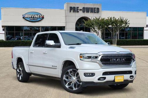Ivory White Tri-Coat Pearlcoat 2023 RAM 1500 Limited