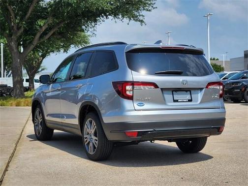 2022 Honda Pilot AWD Sport