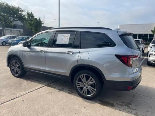 2022 Honda Pilot AWD Sport