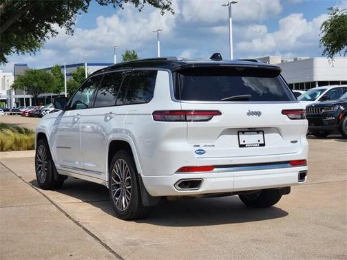 2022 Jeep Grand Cherokee L Summit Reserve