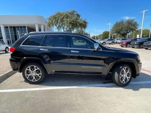 2020 Jeep Grand Cherokee Overland