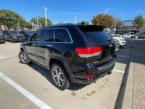 2020 Jeep Grand Cherokee Overland