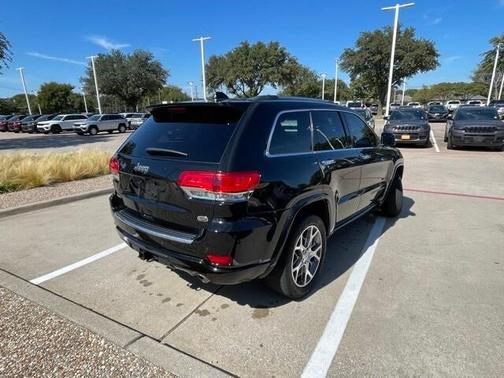 2020 Jeep Grand Cherokee Overland