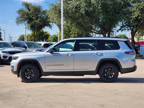 2024 Jeep Grand Cherokee L Altitude