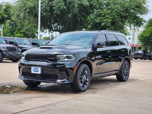 DB Black Clearcoat 2026 Dodge Durango GT Plus