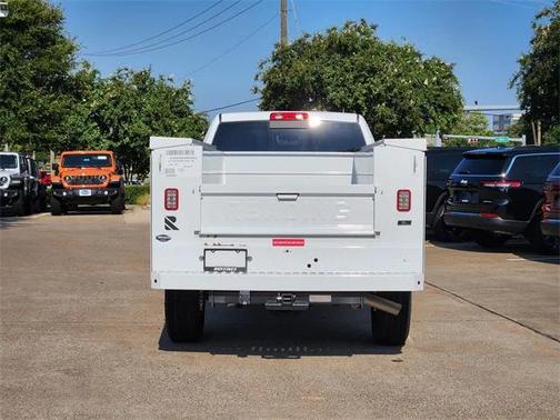 2023 RAM 3500 Tradesman Crew Cab 4x4 8' Box