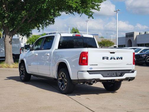 Bright White Clearcoat 2026 RAM 1500 Laramie
