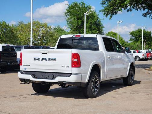 Bright White Clearcoat 2026 RAM 1500 Laramie