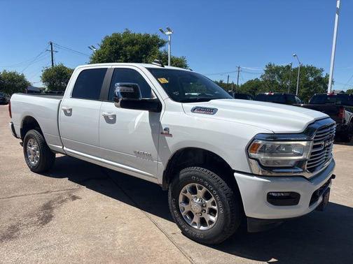 2024 RAM 2500 Laramie Crew Cab 4x4 6'4' Box