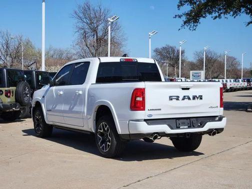 Bright White Clearcoat 2026 RAM 1500 Laramie