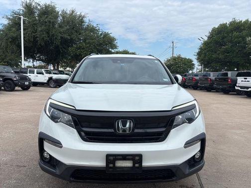 Platinum White Pearl 2022 Honda Pilot 2WD Special Edition