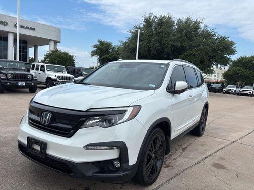 Platinum White Pearl 2022 Honda Pilot 2WD Special Edition