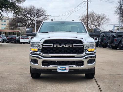 2024 RAM 2500 Tradesman Crew Cab 4x2 8' Box