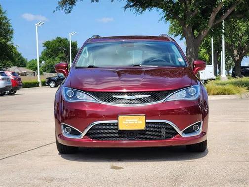 2018 Chrysler Pacifica Touring-L Plus