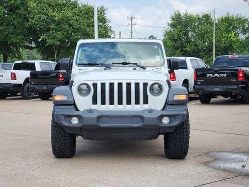 Bright White Clearcoat 2020 Jeep Wrangler Unlimited Sport