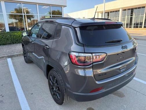 2023 Jeep Compass Latitude