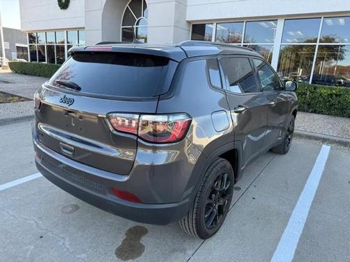 2023 Jeep Compass Latitude