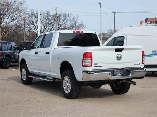 2024 RAM 3500 Big Horn Crew Cab 4x4 8' Box