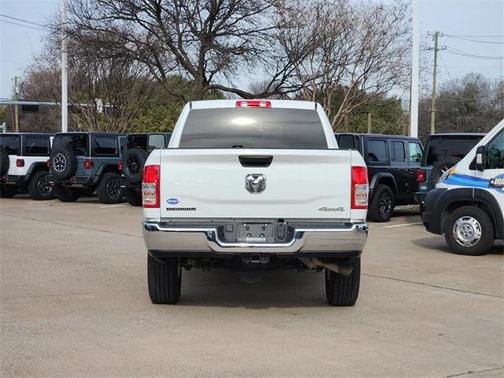 2024 RAM 3500 Big Horn Crew Cab 4x4 8' Box