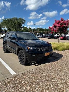 2019 Jeep Grand Cherokee Altitude