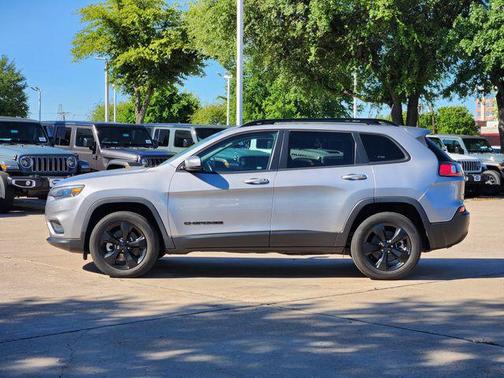 Billet Silver Metallic Clearcoat 2021 Jeep Cherokee Latitude Plus
