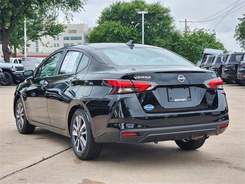 2023 Nissan Versa 1.6 SV