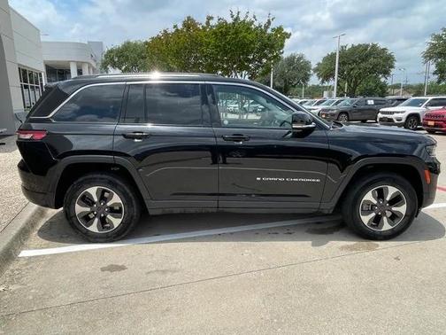 2023 Jeep Grand Cherokee 4xe Base