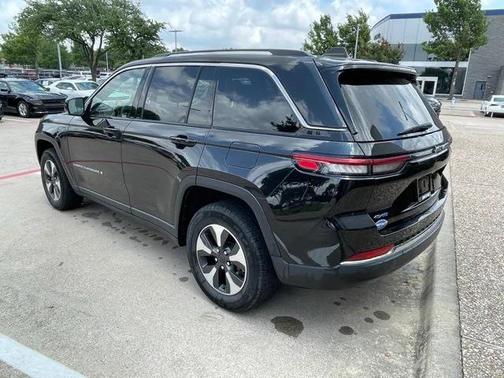 2023 Jeep Grand Cherokee 4xe Base