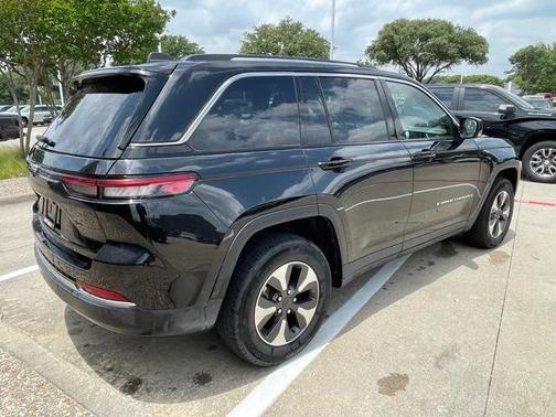2023 Jeep Grand Cherokee 4xe Base