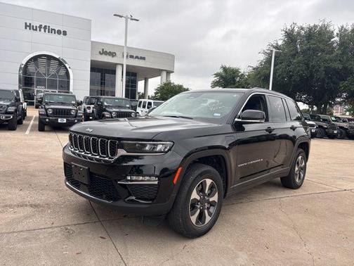Diamond Black Crystal Pearlcoat 2022 Jeep Grand Cherokee 4xe Base