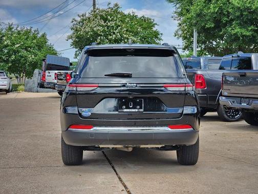 Diamond Black Crystal Pearlcoat 2022 Jeep Grand Cherokee 4xe Base