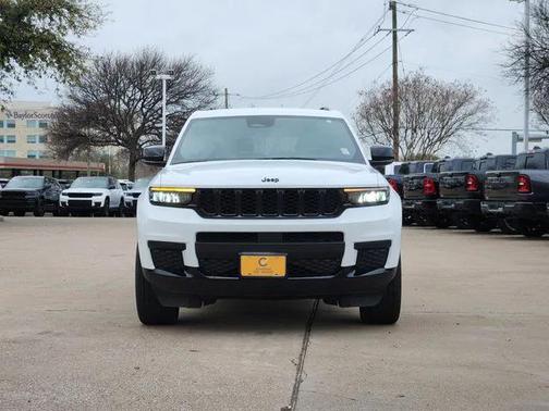 2025 Jeep Grand Cherokee L Altitude