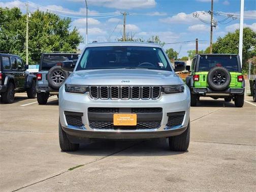 2023 Jeep Grand Cherokee L Laredo