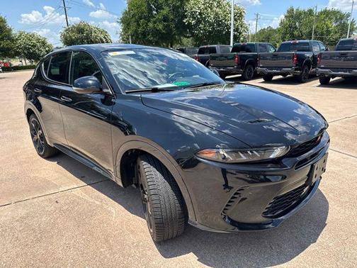 8 Ball 2024 Dodge Hornet R/T Plus