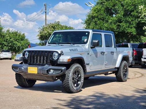 Silver Zynith Clearcoat 2022 Jeep Gladiator Sport