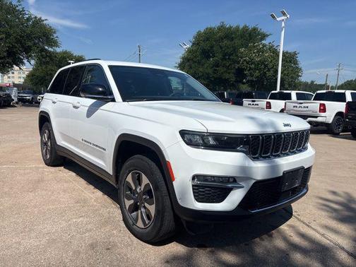 Bright White Clearcoat 2022 Jeep Grand Cherokee 4xe Base