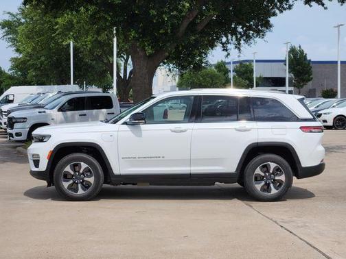 Bright White Clearcoat 2022 Jeep Grand Cherokee 4xe Base