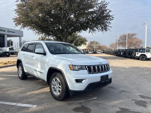 2019 Jeep Grand Cherokee Laredo