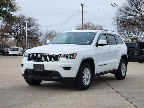 2019 Jeep Grand Cherokee Laredo